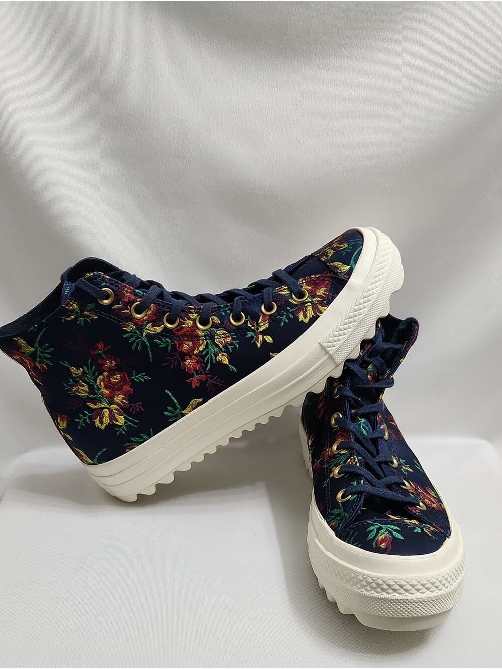 Converse CTAS Lift Ripple Obsidian Floral High-top Sneakers (W Size 10)